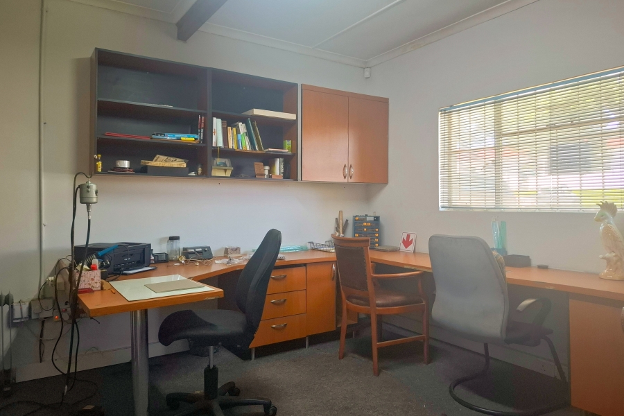 Commercial Property for Sale in Knysna Industrial Western Cape